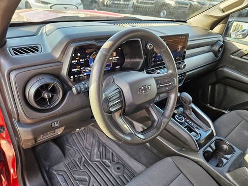 Used 2024 Chevrolet Colorado Trail Boss w/ Technology Package AWD/4WD image 16