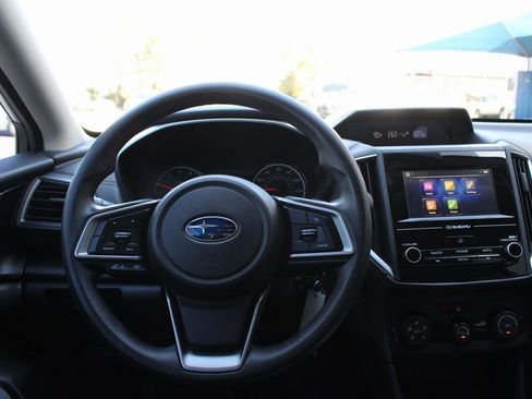 Used 2017 Subaru Impreza 2.0i Premium image 27