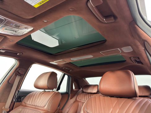 Used 2024 Genesis G90 3.5T image 12