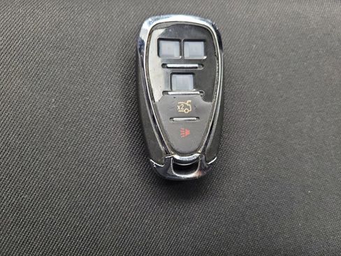 Used 2023 Chevrolet Malibu LT w/ Driver Confidence Package image 32