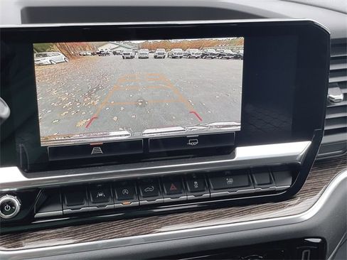 New 2026 GMC Sierra 1500 Elevation image 23