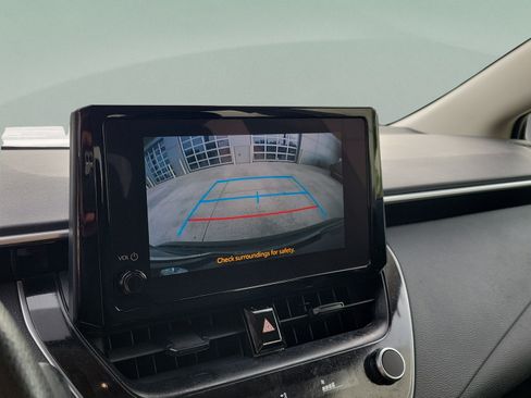 Used 2024 Toyota Corolla LE FWD image 15