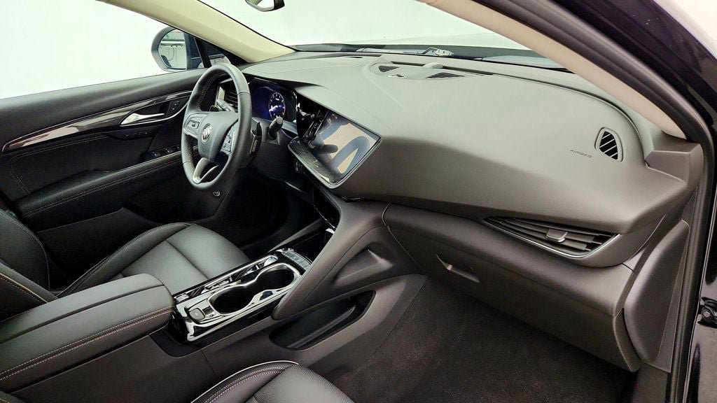 Used 2023 Buick Envision Essence FWD image 24