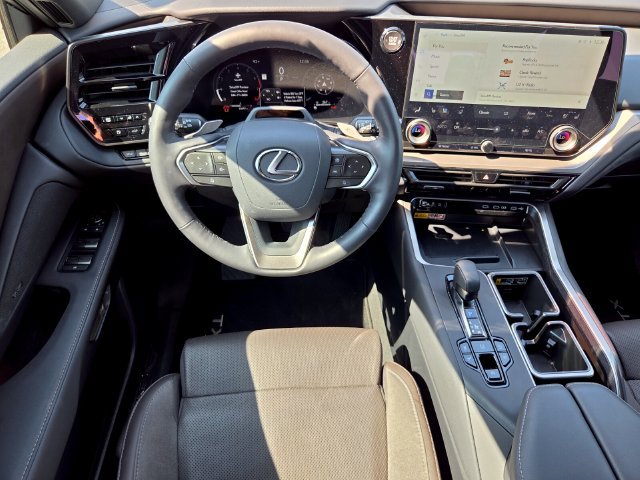 Used 2026 Lexus TX 350 AWD w/ Technology Package image 15
