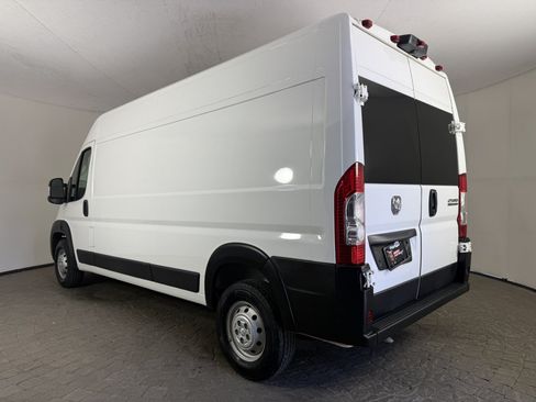 Used 2023 RAM ProMaster 2500 FWD image 5