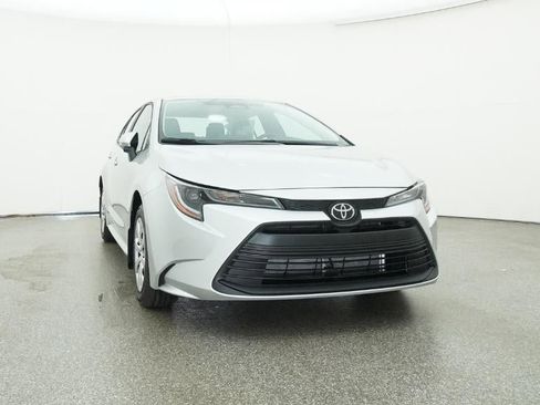 New 2026 Toyota Corolla LE image 30