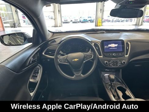 Used 2024 Chevrolet Malibu LT FWD image 15