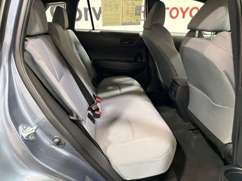 Used 2025 Toyota Corolla Cross AWD Hybrid image 14