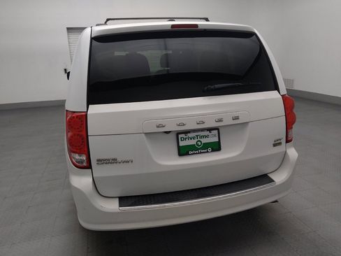 Used 2018 Dodge Grand Caravan GT FWD image 6