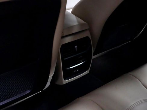 Certified 2023 BMW 330e xDrive w/ Premium Package image 9