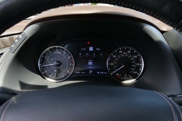 Used 2023 Nissan Armada Platinum w/ Captain's Chairs Package RWD image 12