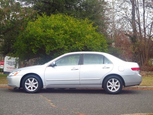 Used 2003 Honda Accord EX image 2