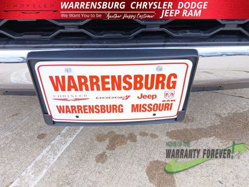 Used 2024 RAM 3500 Laramie image 28