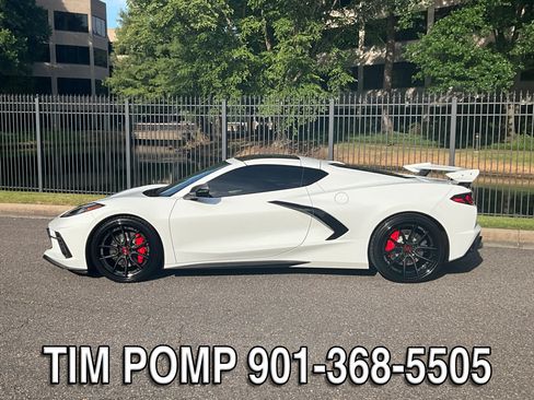 Used 2023 Chevrolet Corvette Stingray Premium Cpe w/ Z51 Performance Package RWD image 13