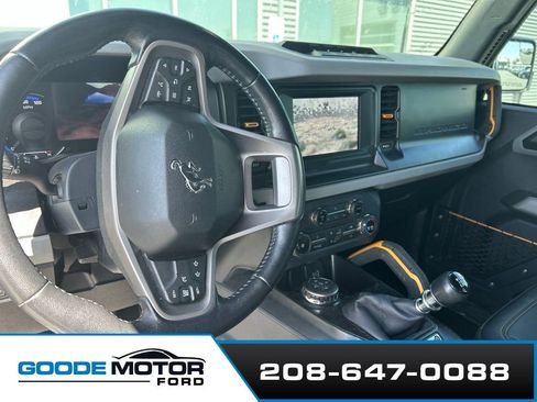 Used 2022 Ford Bronco Badlands AWD/4WD image 8
