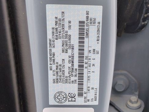 Certified 2025 Ford F350 Lariat w/ Black Appearance Package image 76