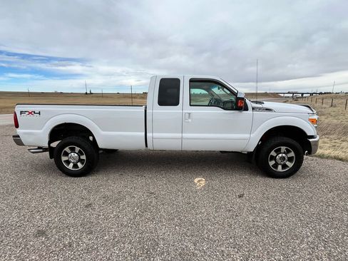 Used 2011 Ford F350 Lariat w/ Lariat Interior Pkg AWD/4WD image 7