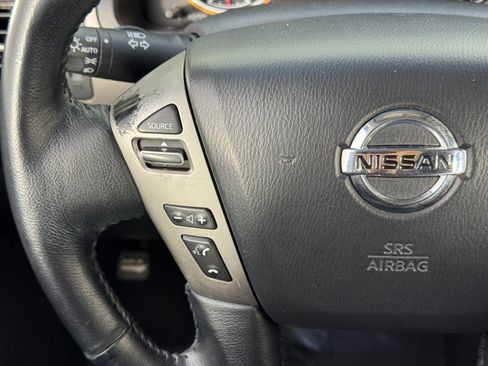 Used 2013 Nissan Armada SV image 18