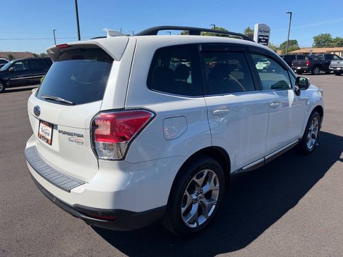 Used 2018 Subaru Forester 2.5i Touring w/ Popular Package #2 AWD/4WD image 5