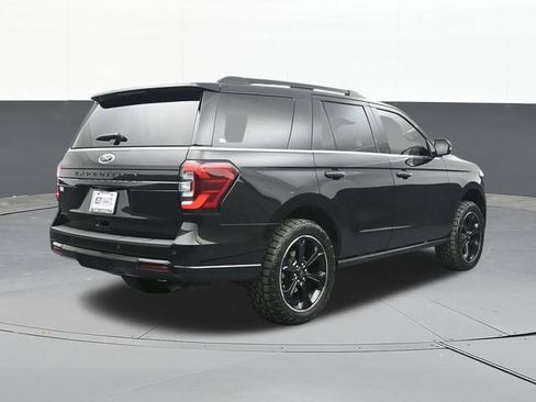 Used 2024 Ford Expedition Limited AWD/4WD image 15