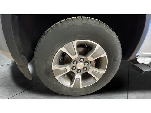 Used 2020 Chevrolet Colorado Z71 AWD/4WD image 19