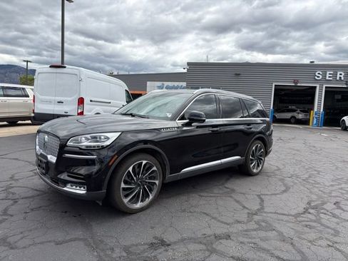 Used 2020 Lincoln Aviator Reserve w/ Equipment Group 202A AWD/4WD image 16