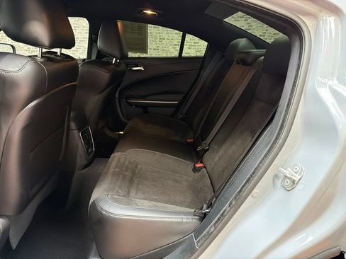 Used 2022 Dodge Charger Scat Pack RWD image 14