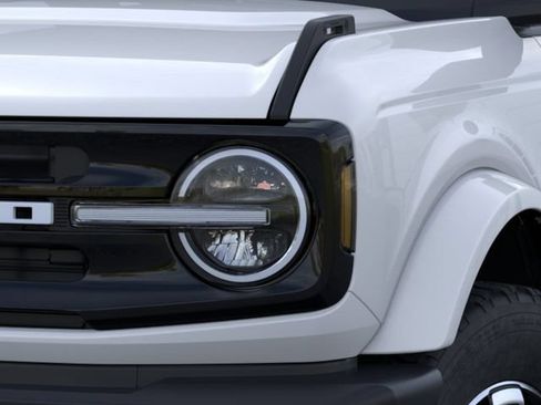 New 2026 Ford Bronco Outer Banks AWD/4WD image 21