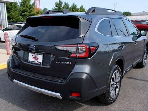 Certified 2025 Subaru Outback Limited AWD/4WD image 3