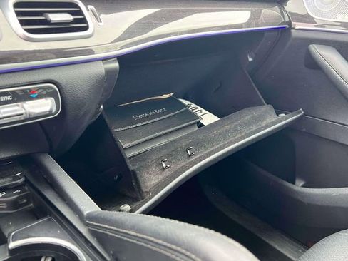 Used 2022 Mercedes-Benz GLS 450 4MATIC image 27