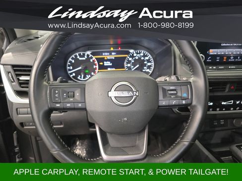 Used 2025 Nissan Rogue SV AWD/4WD image 15