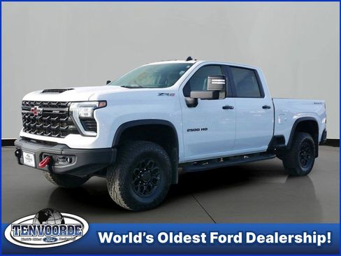 Used 2024 Chevrolet Silverado 2500 ZR2 w/ ZR2 Bison Edition image 1