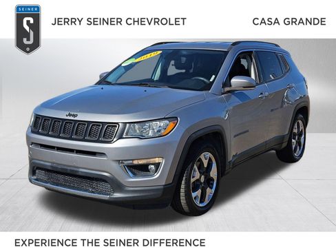 Used 2019 Jeep Compass Limited FWD image 1