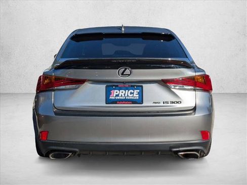 Used 2017 Lexus IS 300 AWD image 7
