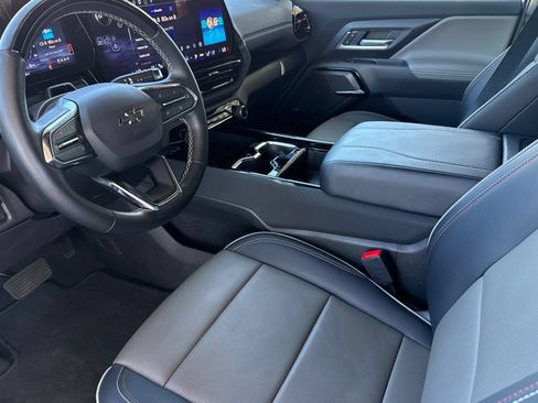 Used 2026 Chevrolet Silverado EV Trail Boss AWD/4WD image 5
