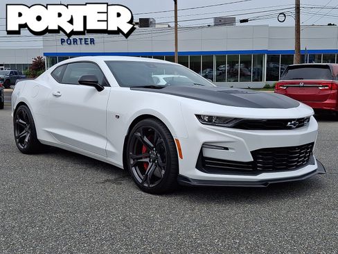 Used 2023 Chevrolet Camaro SS RWD image 1