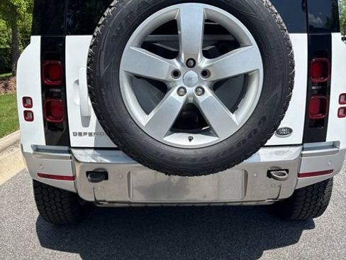 Certified 2023 Land Rover Defender 110 S AWD/4WD image 12