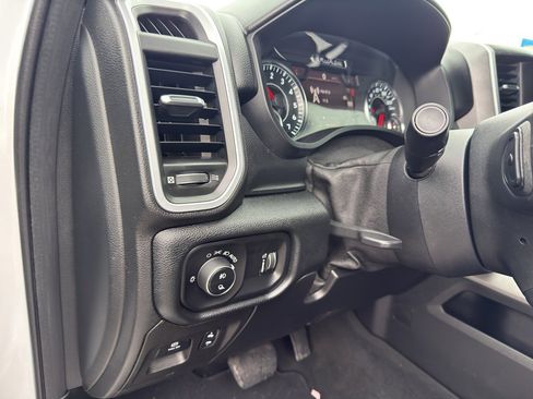 Used 2020 RAM 1500 Big Horn image 14