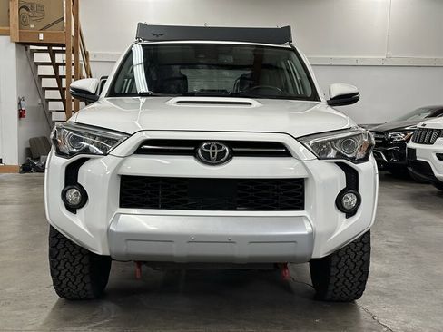 Used 2020 Toyota 4Runner TRD Off-Road Premium w/ Moonroof Package AWD/4WD image 7