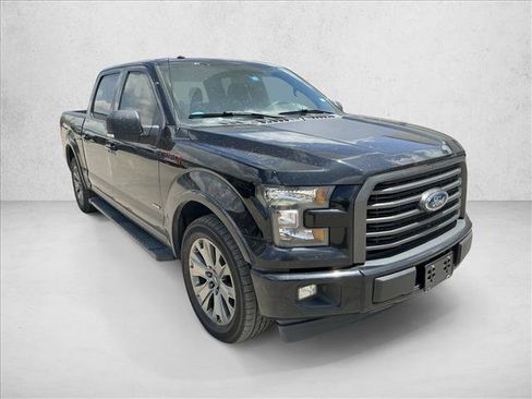 Used 2017 Ford F150 XLT w/ Equipment Group 302A Luxury RWD image 7