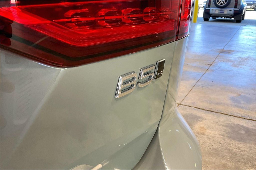 New 2026 Volvo V60 B5 Cross Country Ultra w/ Protection Package Premier AWD/4WD image 25