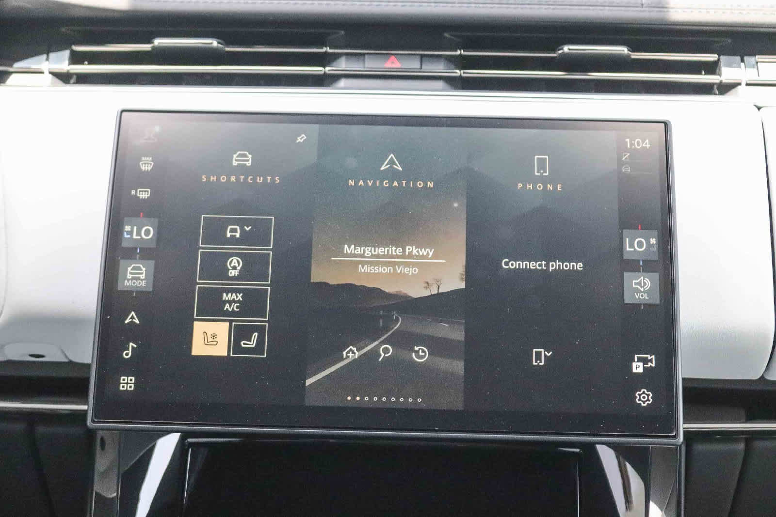 New 2026 Land Rover Range Rover Sport Dynamic SE AWD/4WD image 13
