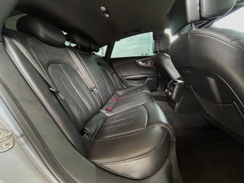 Used 2016 Audi A7 3.0T Premium Plus w/ Black Optic Package image 8