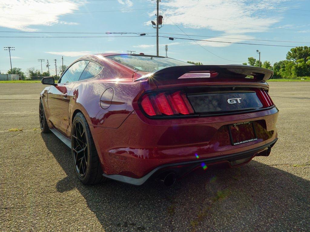 Used 2015 Ford Mustang GT Premium w/ Equipment Group 401A RWD image 4
