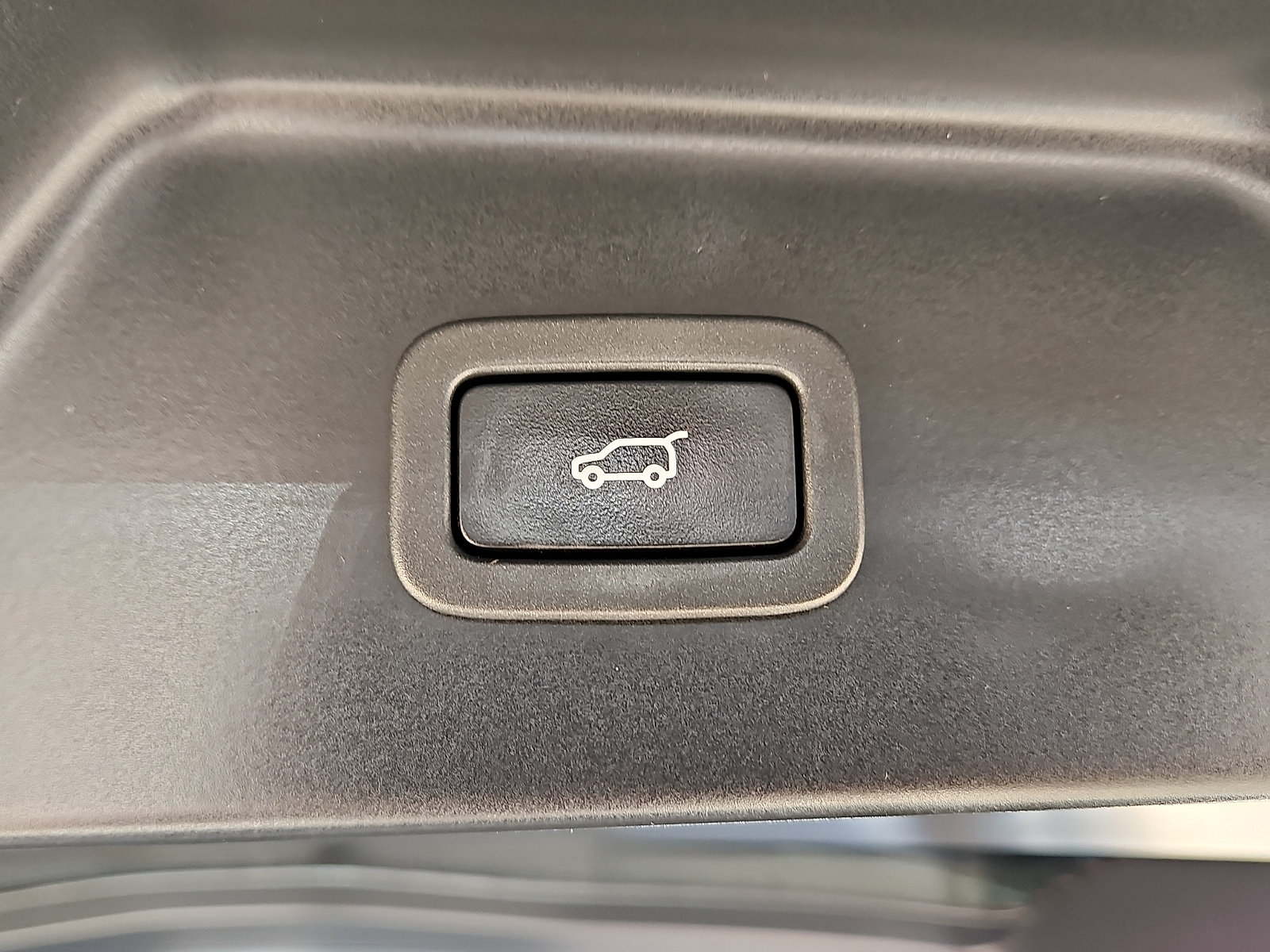 Used 2018 Land Rover Range Rover HSE AWD/4WD image 6