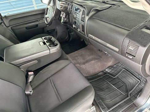 Used 2010 Chevrolet Silverado 1500 LT w/ Texas Edition image 31