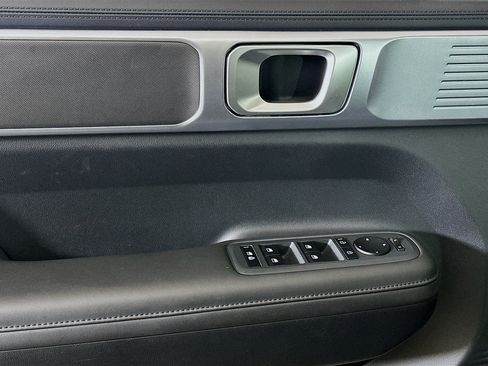 Used 2025 Hyundai Santa Fe SEL image 15