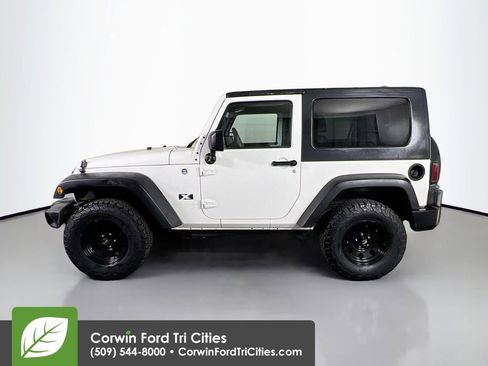 Used 2009 Jeep Wrangler X AWD/4WD image 6