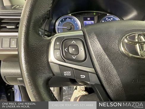 Used 2015 Toyota Camry XLE image 44