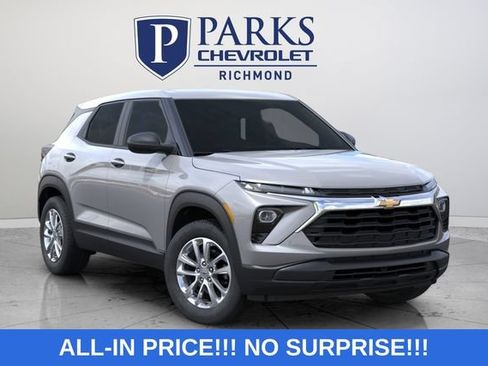 New 2026 Chevrolet TrailBlazer LS w/ LS Convenience Package FWD image 2